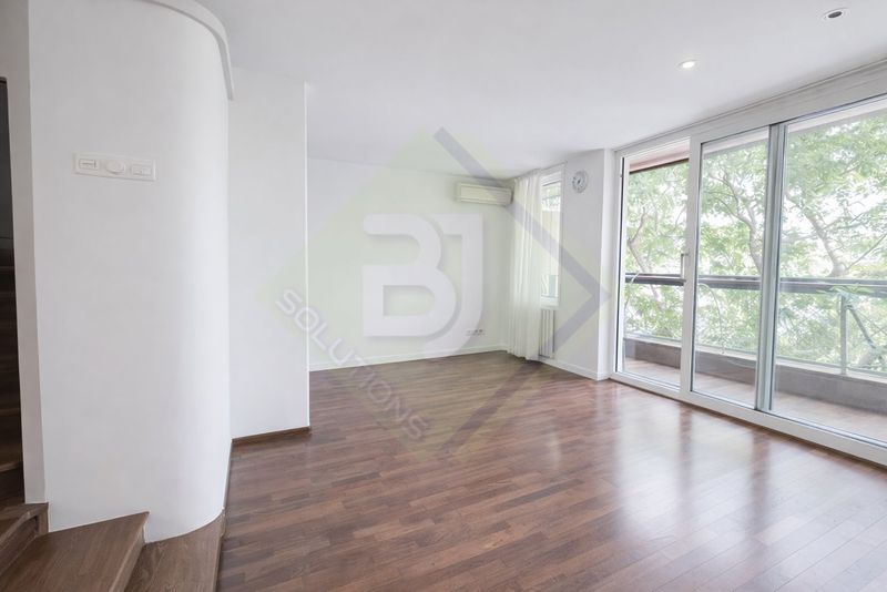 Pis en venda Barcelona. Ref: 1170. BJ SOLUTIONS