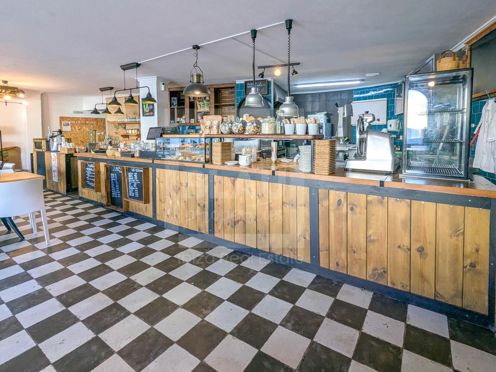 Geschäftsraum miete und transfer Sant Josep De Sa Talaia, Baleares. Ref: 1189. BLAU Properties Ibiza Real Estate