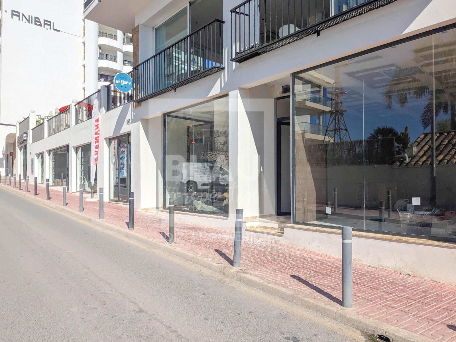 Local commercial à Sant Antoni de Portmany - Foto 2