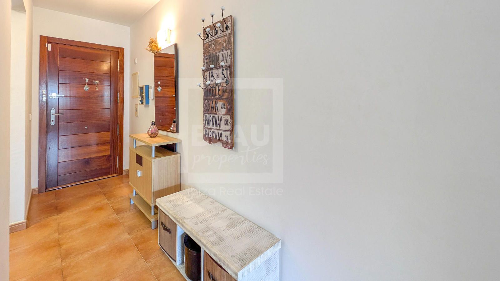 Accogliente Appartamento con Ampia Terrazza a Cala de Bou – AFFITTO ANNUALE - Foto 4