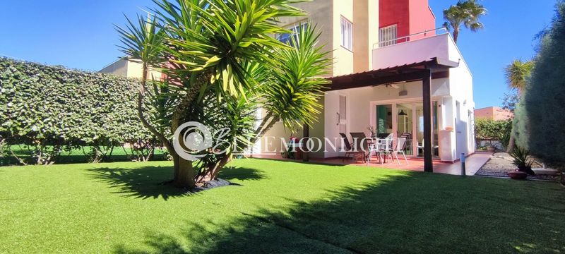 Casa en alquiler Peñiscola, Castellón. Ref: 1172. Blue Moonlight Inmobiliaria 