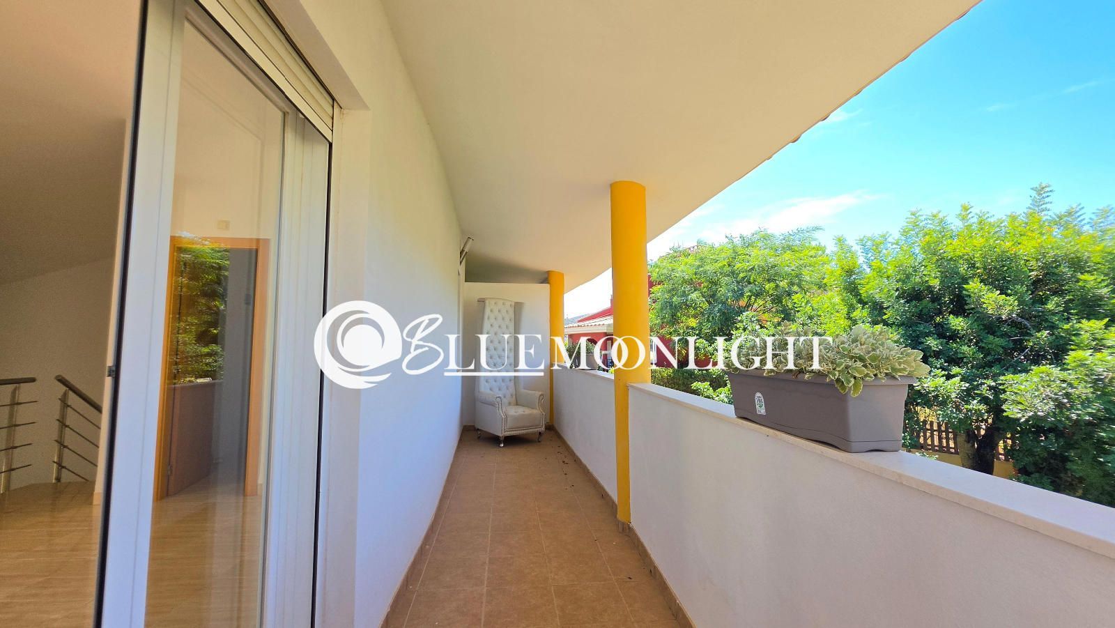 Refurbished semi-detached villa with a private garden, large garage and communal pool in Peñíscola - Foto 9