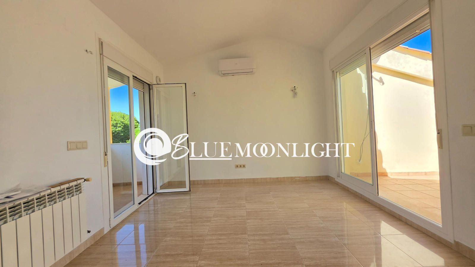 Refurbished semi-detached villa with a private garden, large garage and communal pool in Peñíscola - Foto 15