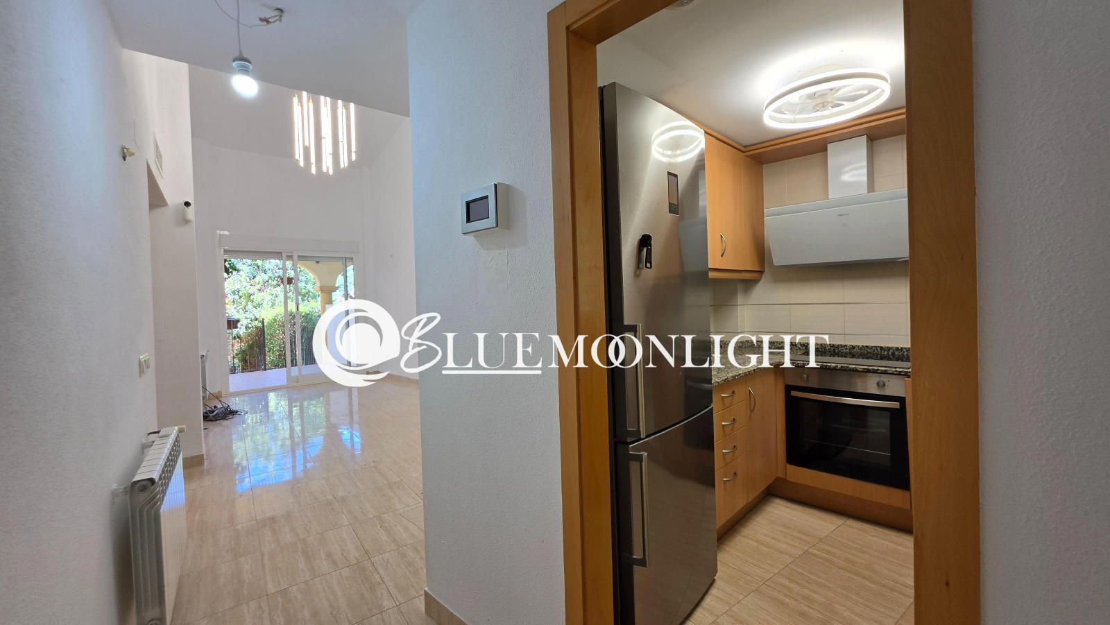Refurbished semi-detached villa with a private garden, large garage and communal pool in Peñíscola - Foto 18