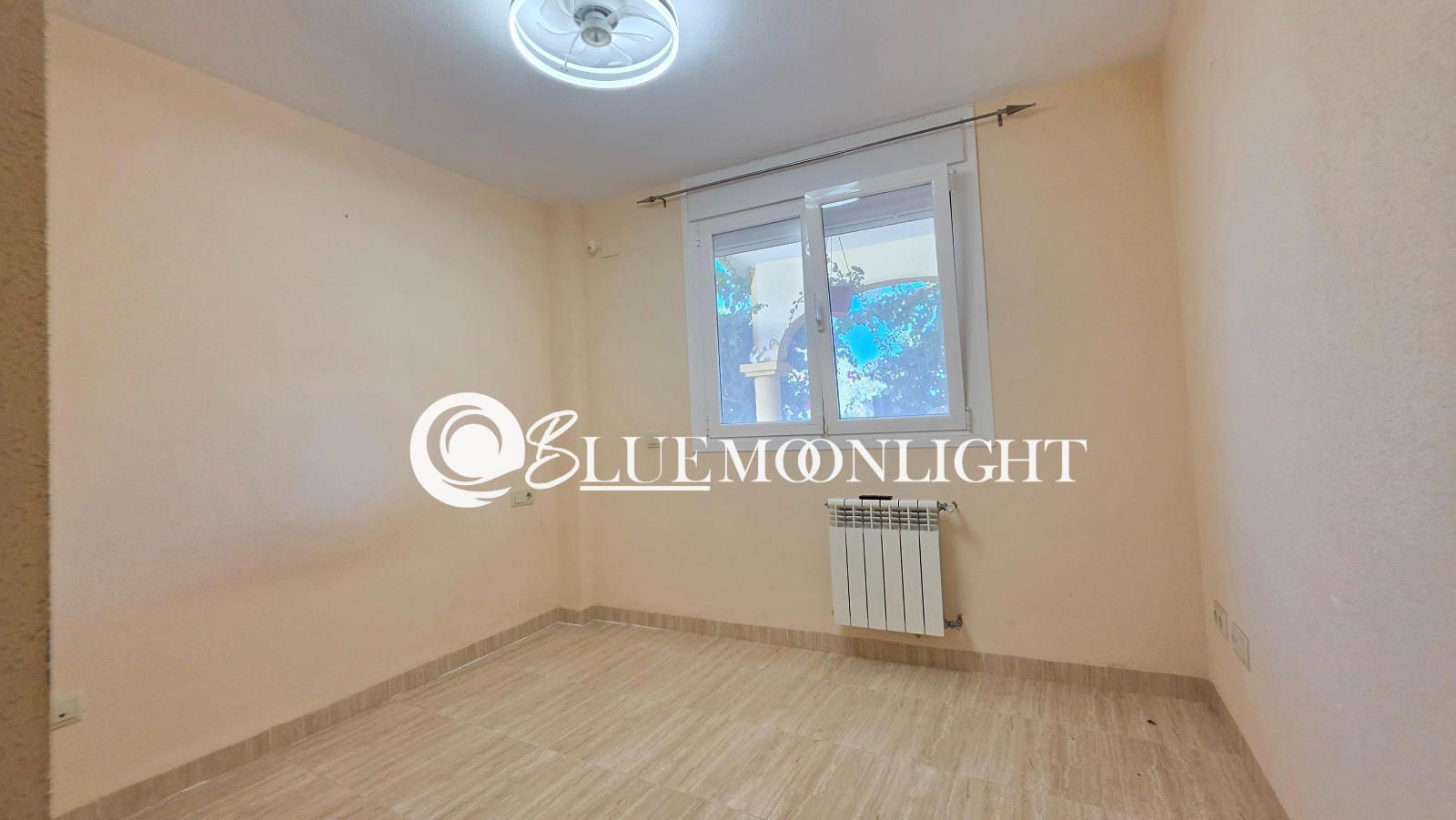 Refurbished semi-detached villa with a private garden, large garage and communal pool in Peñíscola - Foto 22