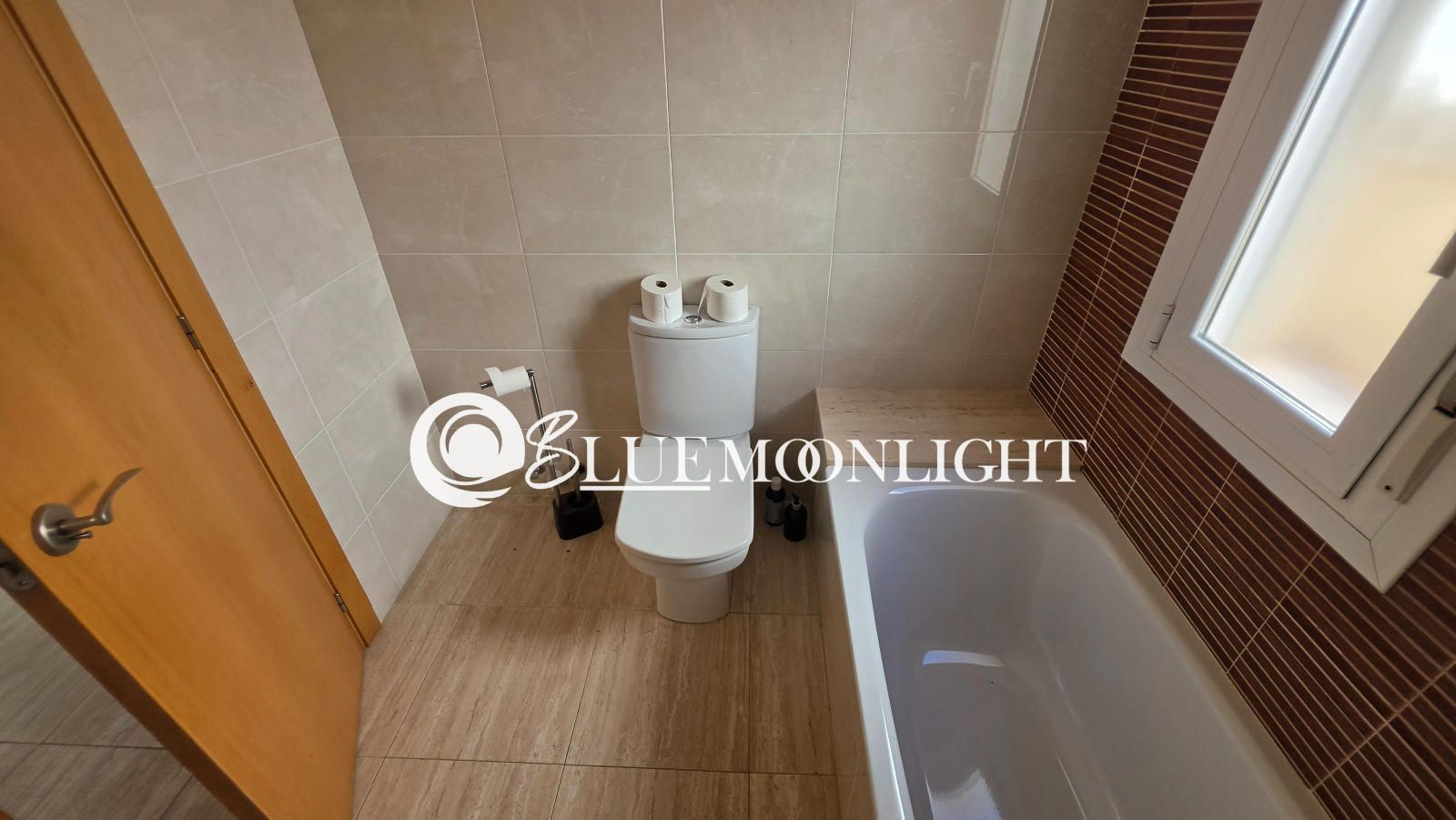 Refurbished semi-detached villa with a private garden, large garage and communal pool in Peñíscola - Foto 23