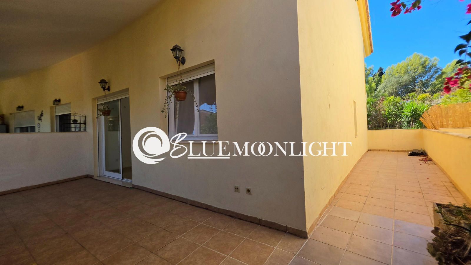 Refurbished semi-detached villa with a private garden, large garage and communal pool in Peñíscola - Foto 27