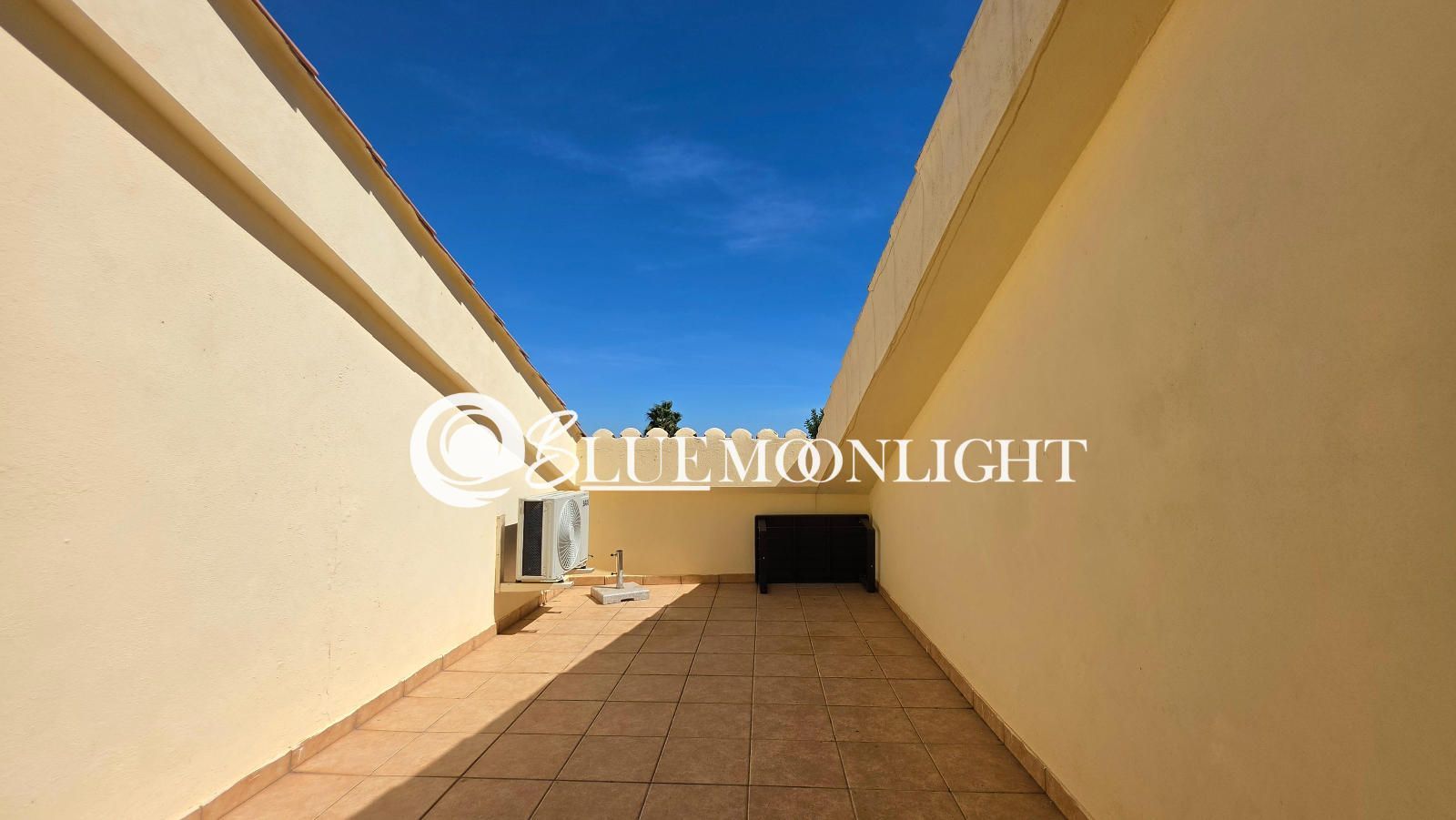 Refurbished semi-detached villa with a private garden, large garage and communal pool in Peñíscola - Foto 28