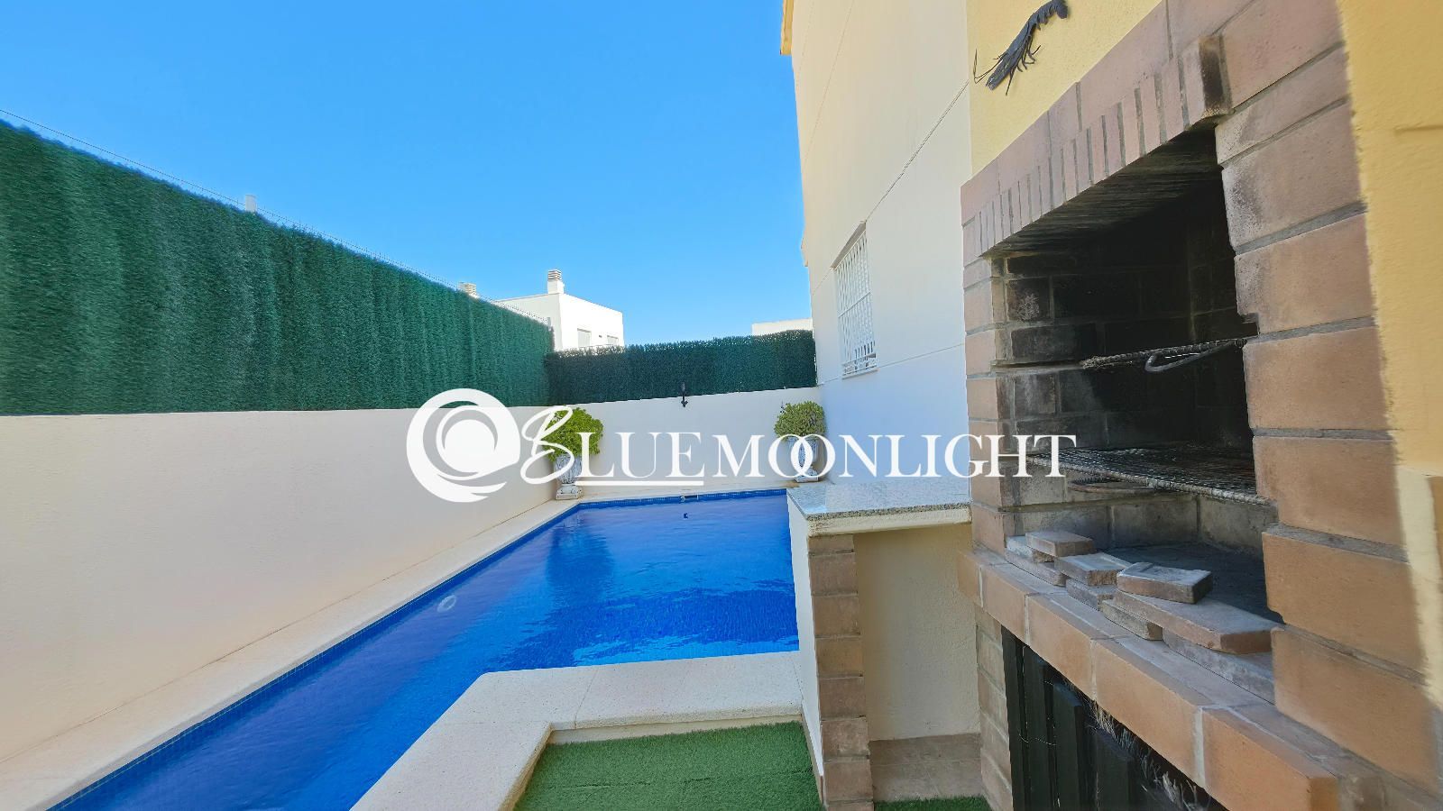 RENOVATED VILLA WITH PRIVATE POOL - Foto 3