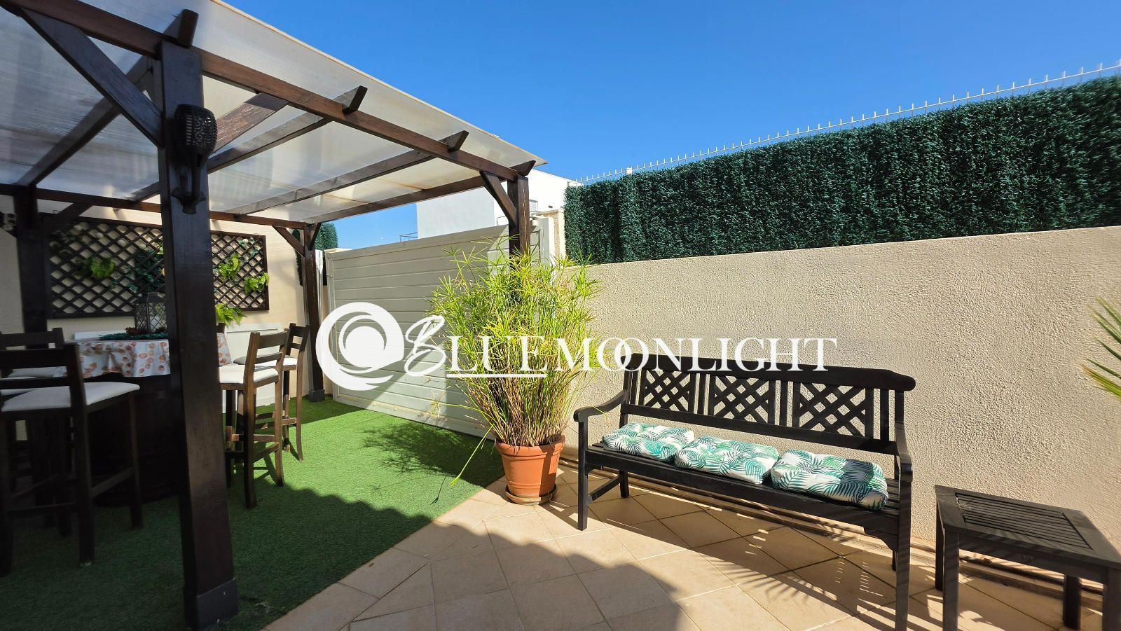 RENOVATED VILLA WITH PRIVATE POOL - Foto 9