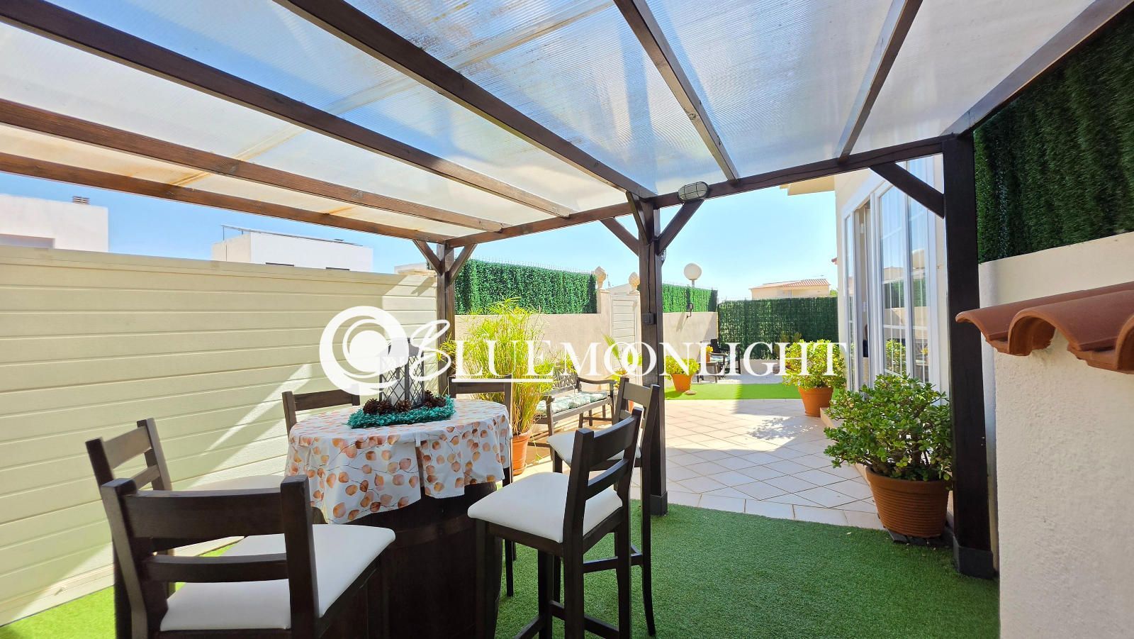 RENOVATED VILLA WITH PRIVATE POOL - Foto 11