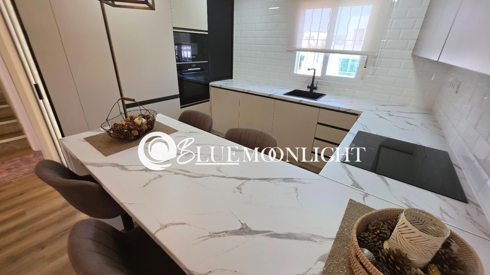 RENOVATED VILLA WITH PRIVATE POOL - Foto 27