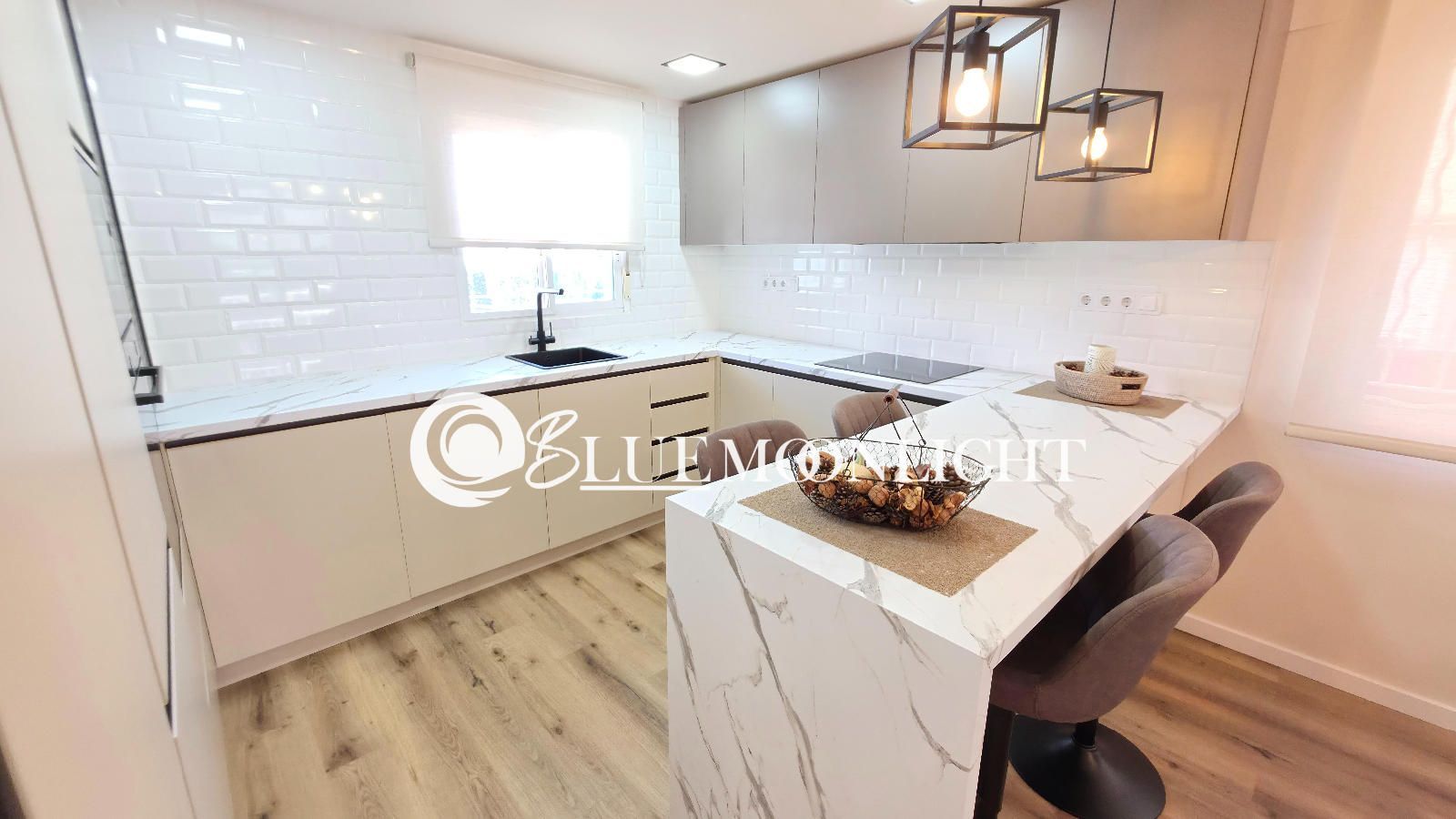RENOVATED VILLA WITH PRIVATE POOL - Foto 28