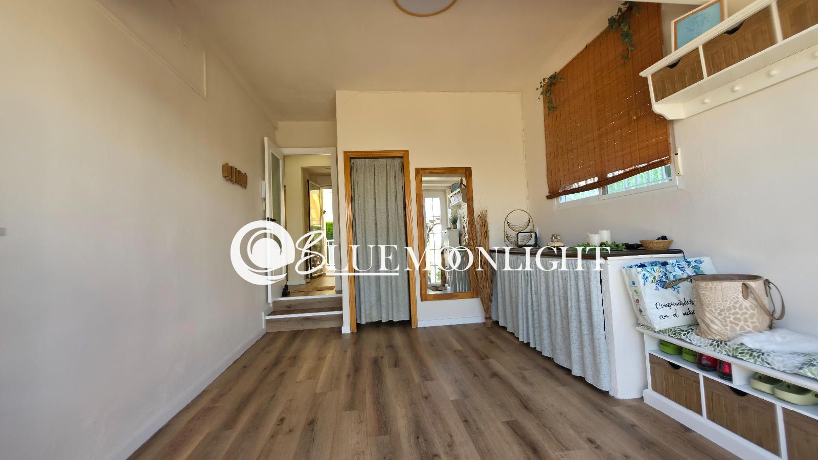 RENOVATED VILLA WITH PRIVATE POOL - Foto 32