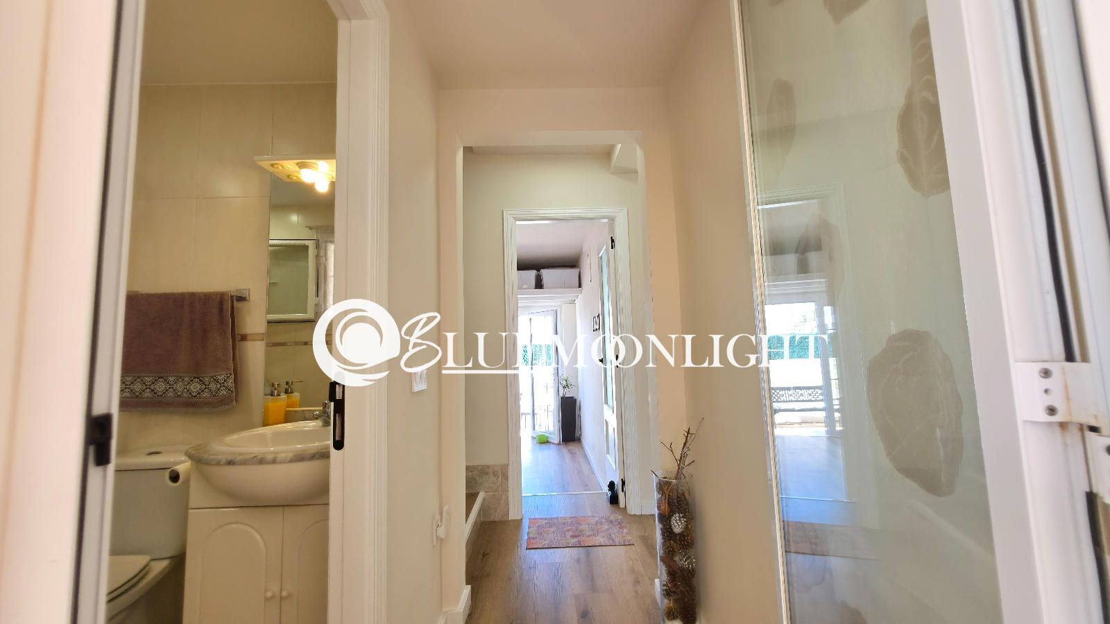 RENOVATED VILLA WITH PRIVATE POOL - Foto 35