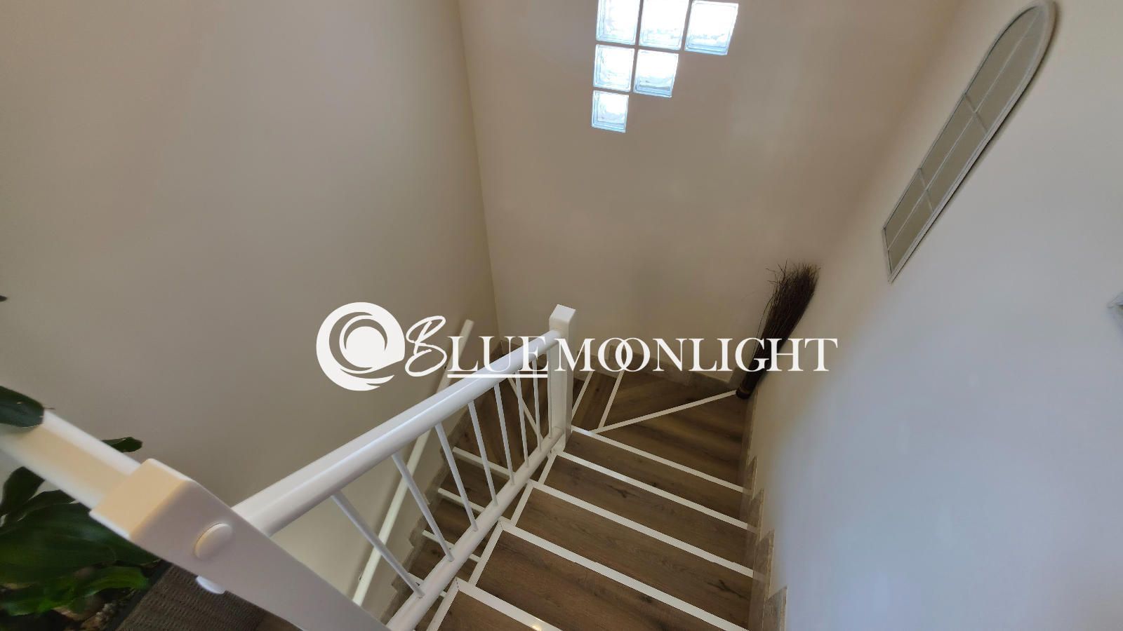 RENOVATED VILLA WITH PRIVATE POOL - Foto 38