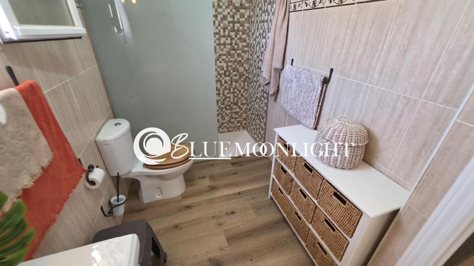 RENOVATED VILLA WITH PRIVATE POOL - Foto 47