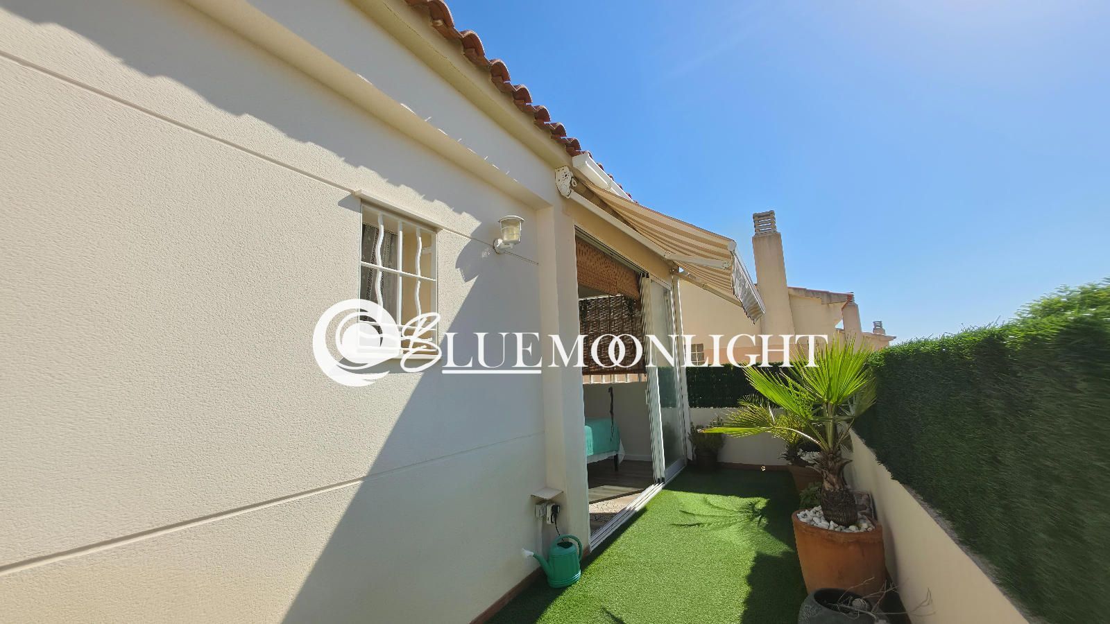 RENOVATED VILLA WITH PRIVATE POOL - Foto 57