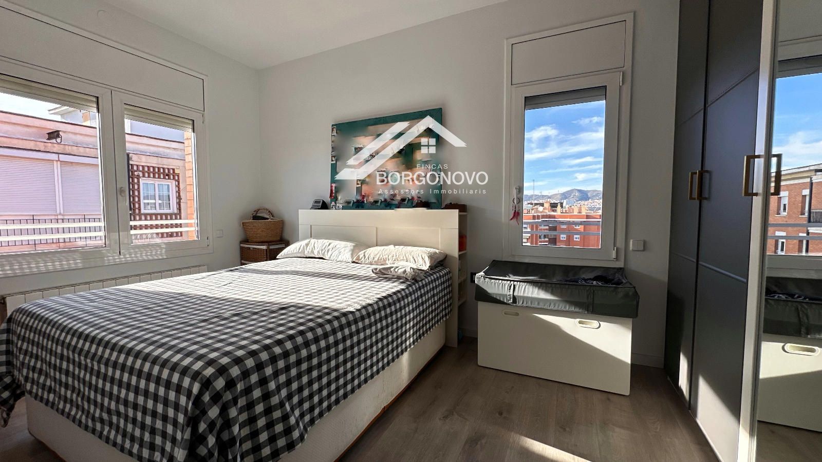 Flat for sale Barcelona. Ref: 1712. Fincas Borgonovo