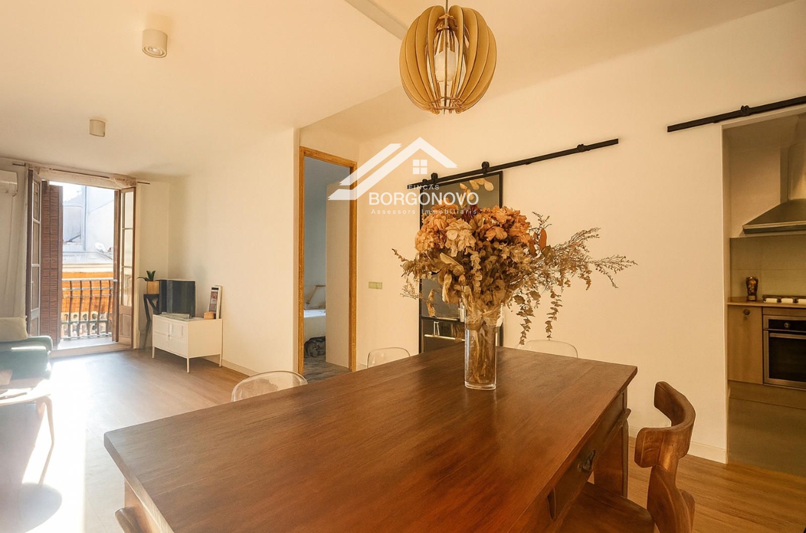 Flat for sale Barcelona. Ref: 1731. Fincas Borgonovo