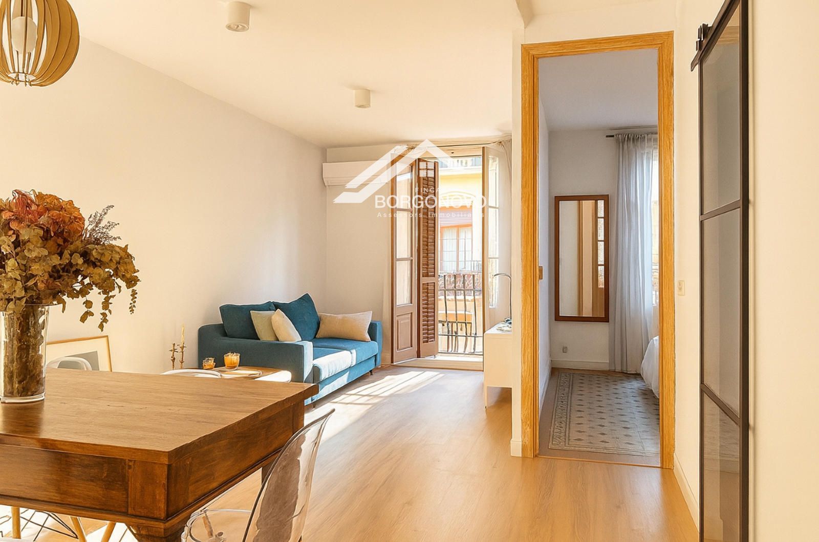 Flat for sale Barcelona. Ref: 1735. Fincas Borgonovo