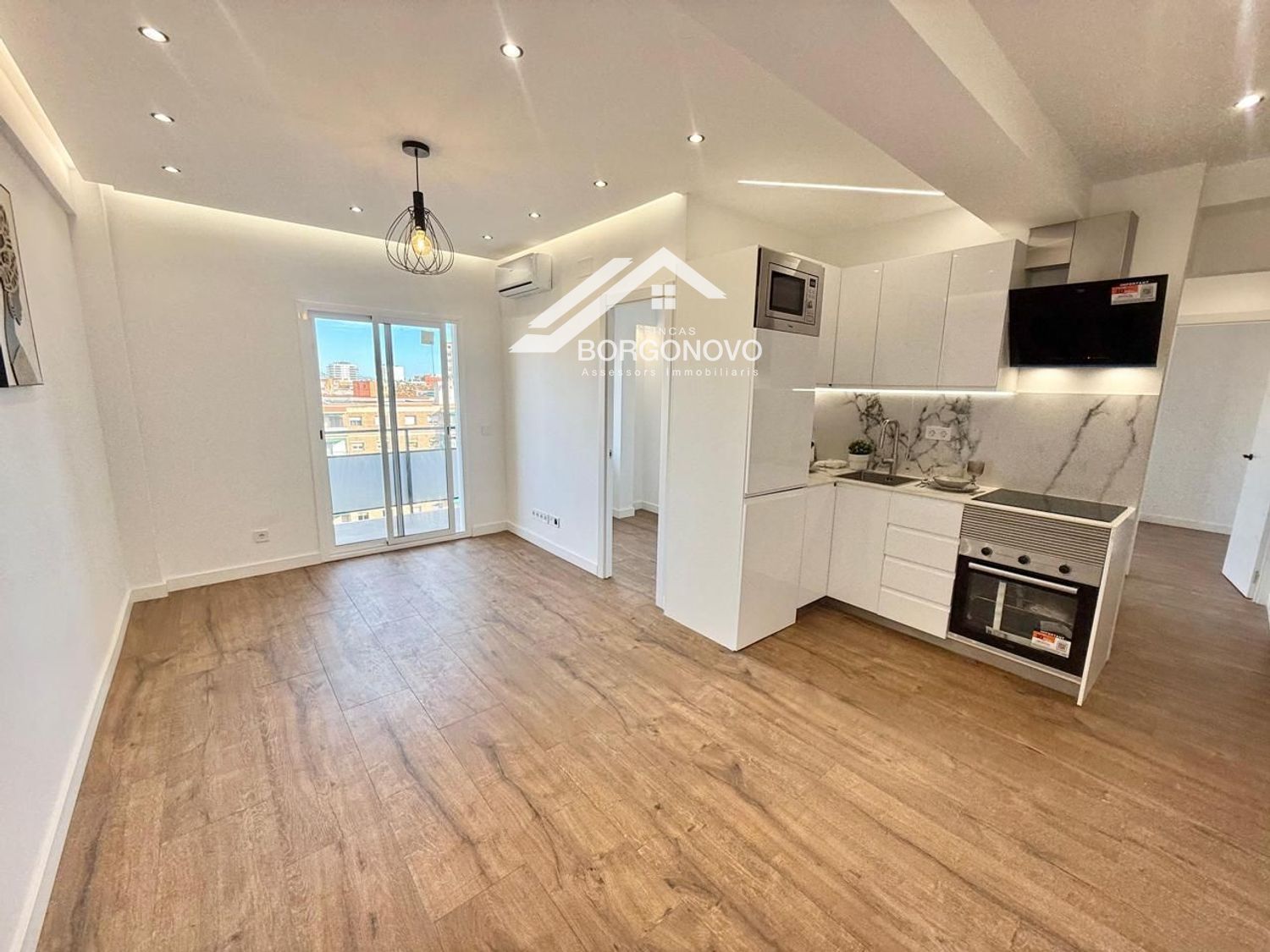 Flat for sale Barcelona. Ref: 1741. Fincas Borgonovo