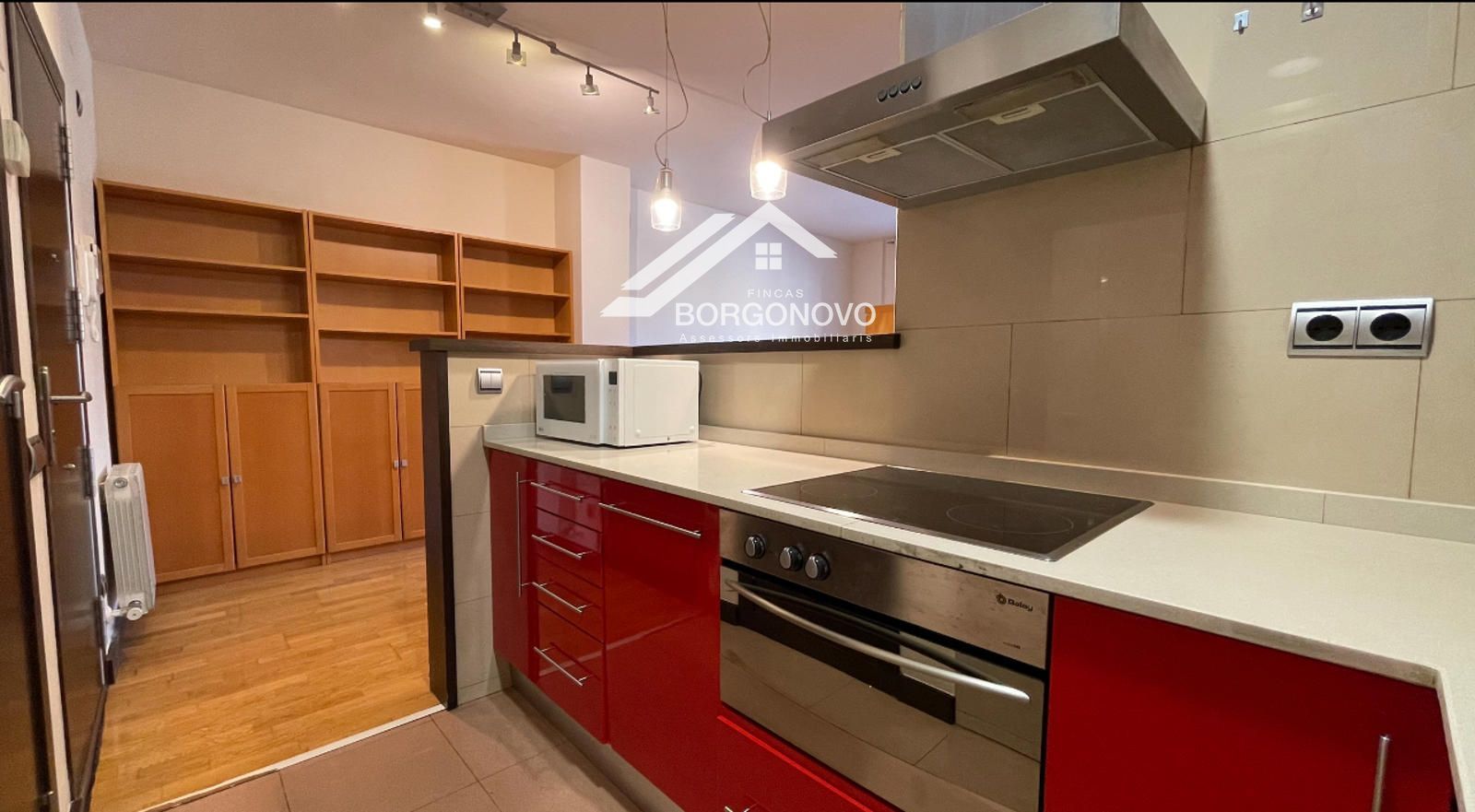 Piso en alquiler Barcelona. Ref: 1758. Fincas Borgonovo