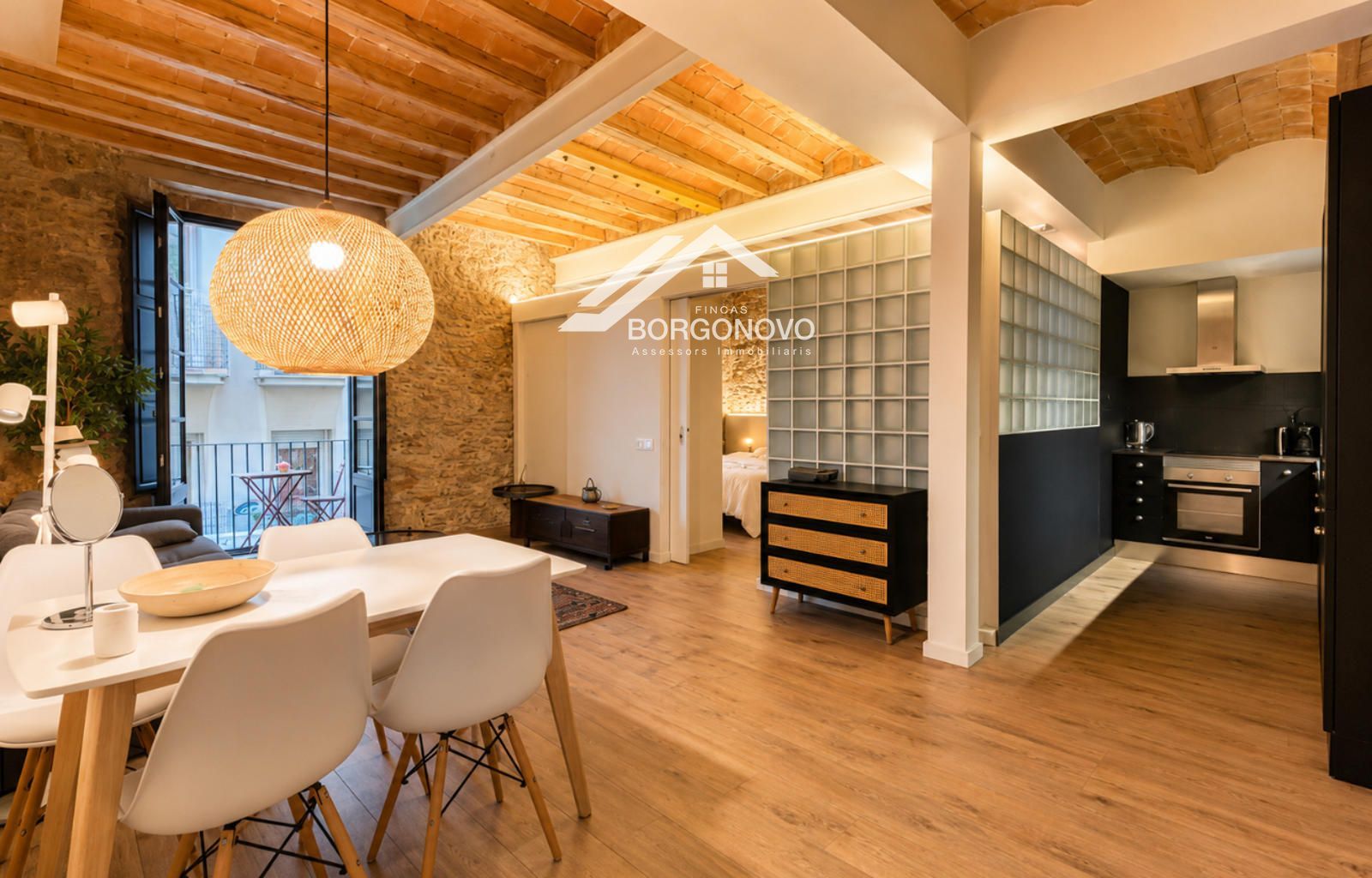 Piso en alquiler Barcelona. Ref: 1860. Fincas Borgonovo