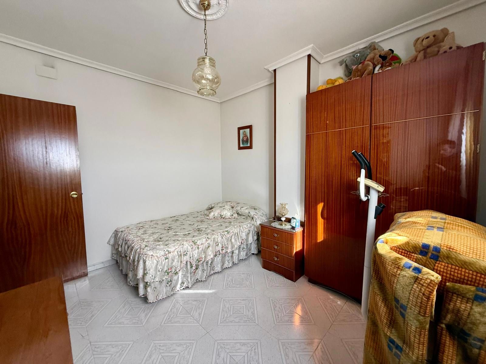 CHALET UNIFAMILIAR EN CALLE SIMÓN BOLÍVAR, MARCHAMALO