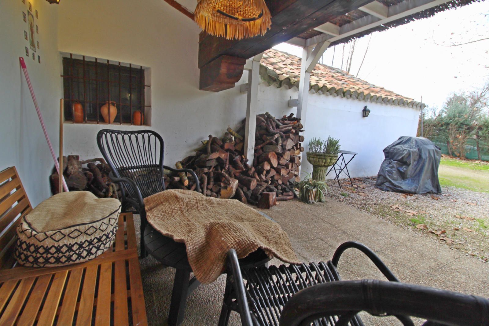 Patio - CHALET INDEPENDIENTE EN CALLE LA FUENTE, HERAS DE AYUSO.