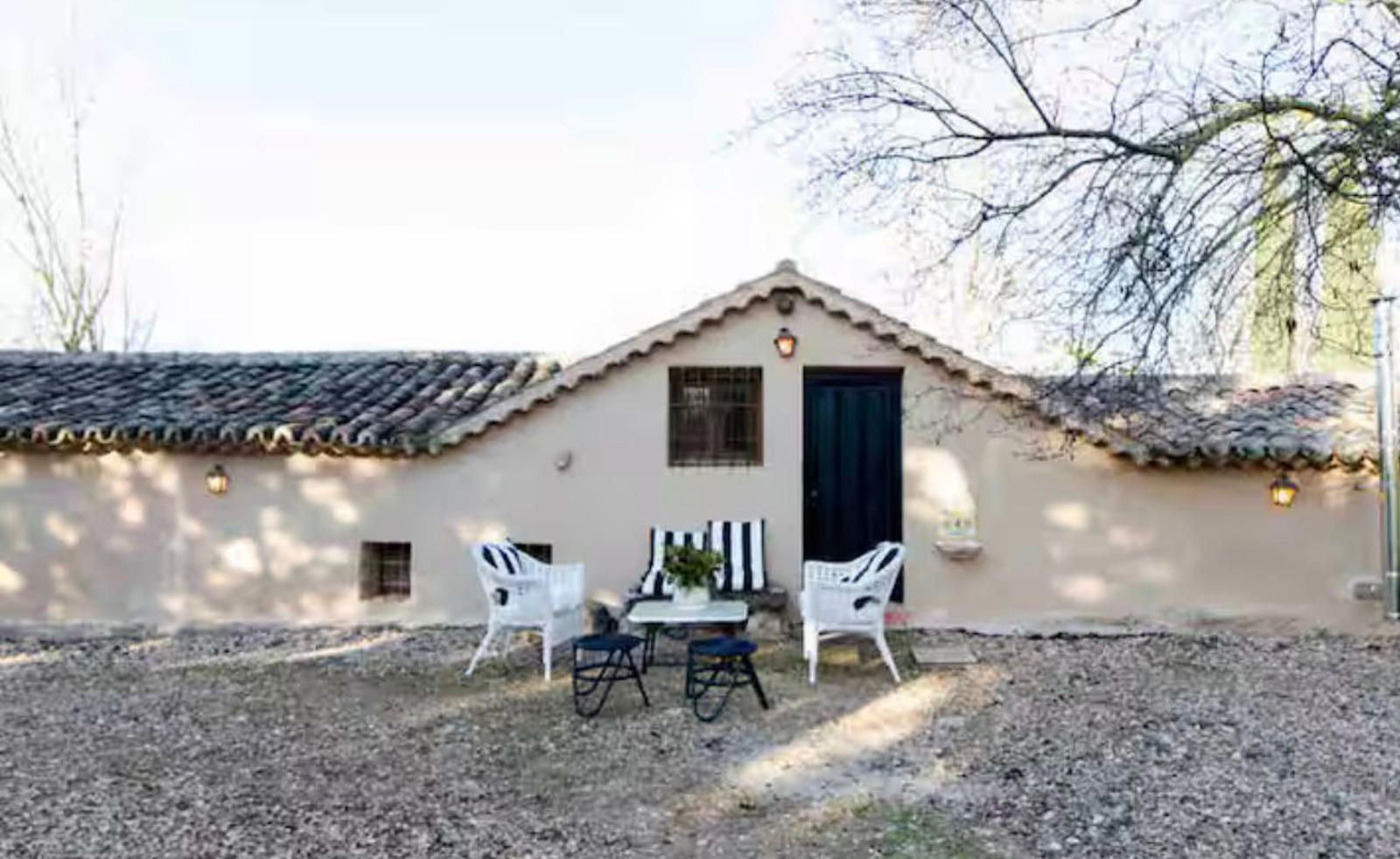 Fachada - CHALET INDEPENDIENTE EN CALLE LA FUENTE, HERAS DE AYUSO.