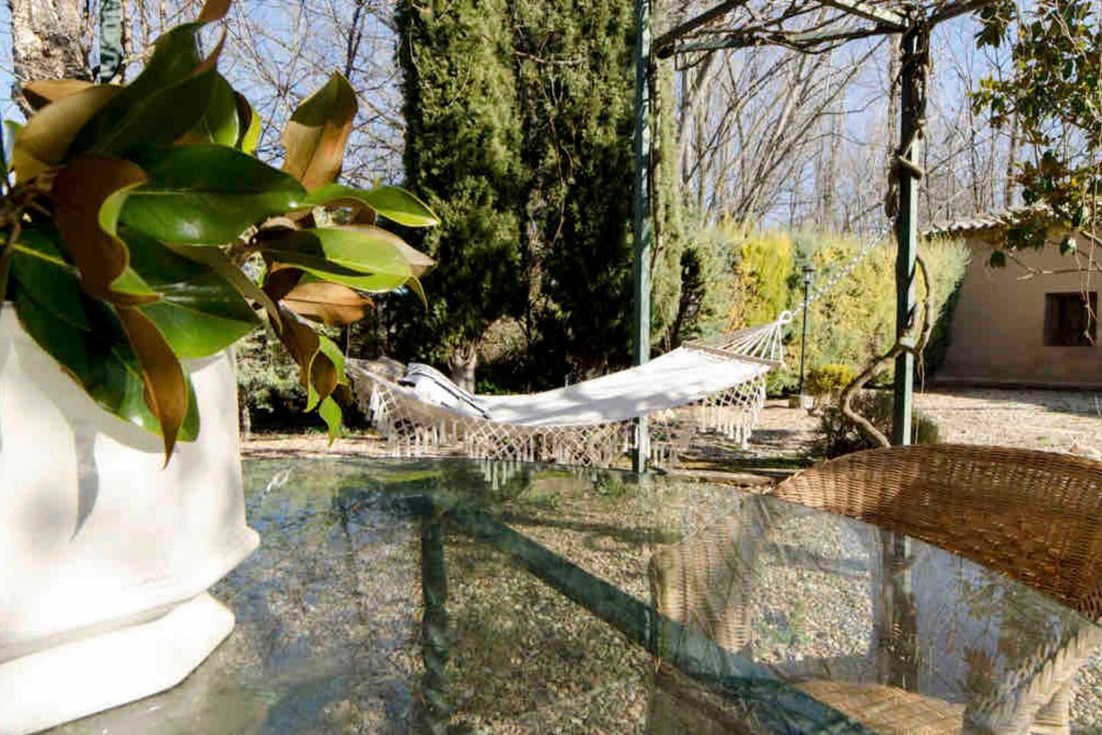 Patio - CHALET INDEPENDIENTE EN CALLE LA FUENTE, HERAS DE AYUSO.