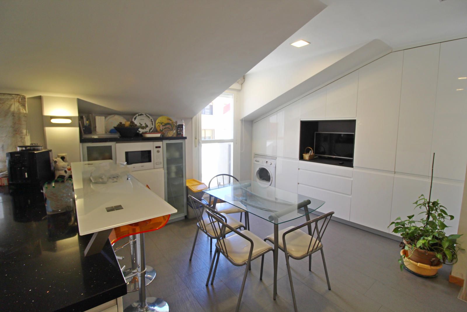COCINA - CALLE DEL FERIAL-ATICO.