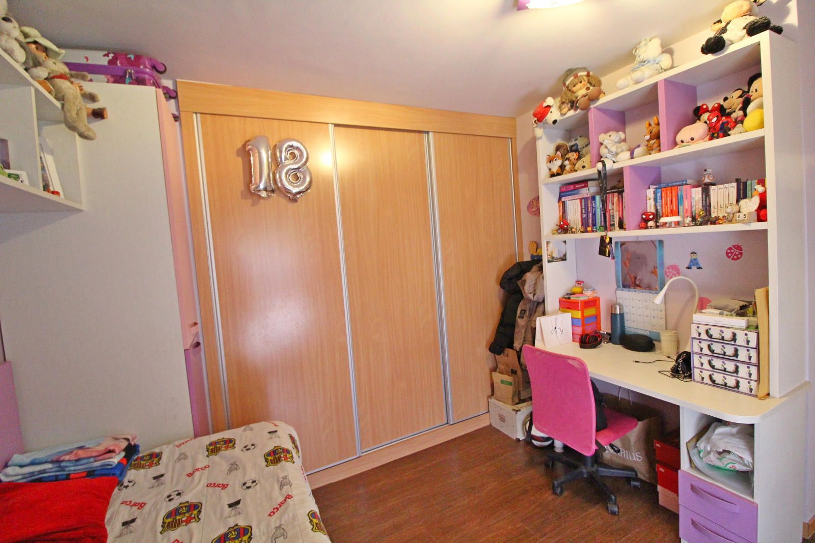 DORMITORIO - CALLE DEL FERIAL-ATICO.