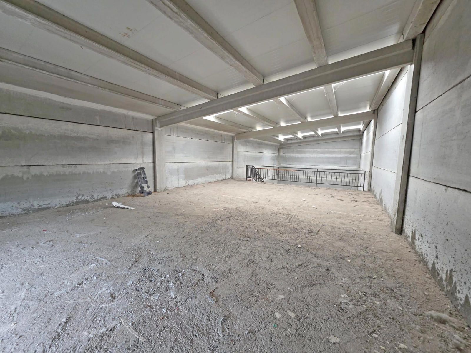 Nave - NAVE INDUSTRIAL-COMERCIAL EN GUADALAJARA
