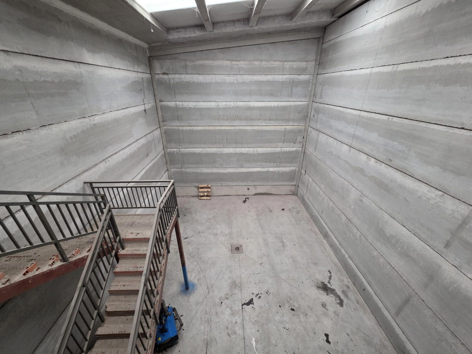 Nave - NAVE INDUSTRIAL-COMERCIAL EN GUADALAJARA