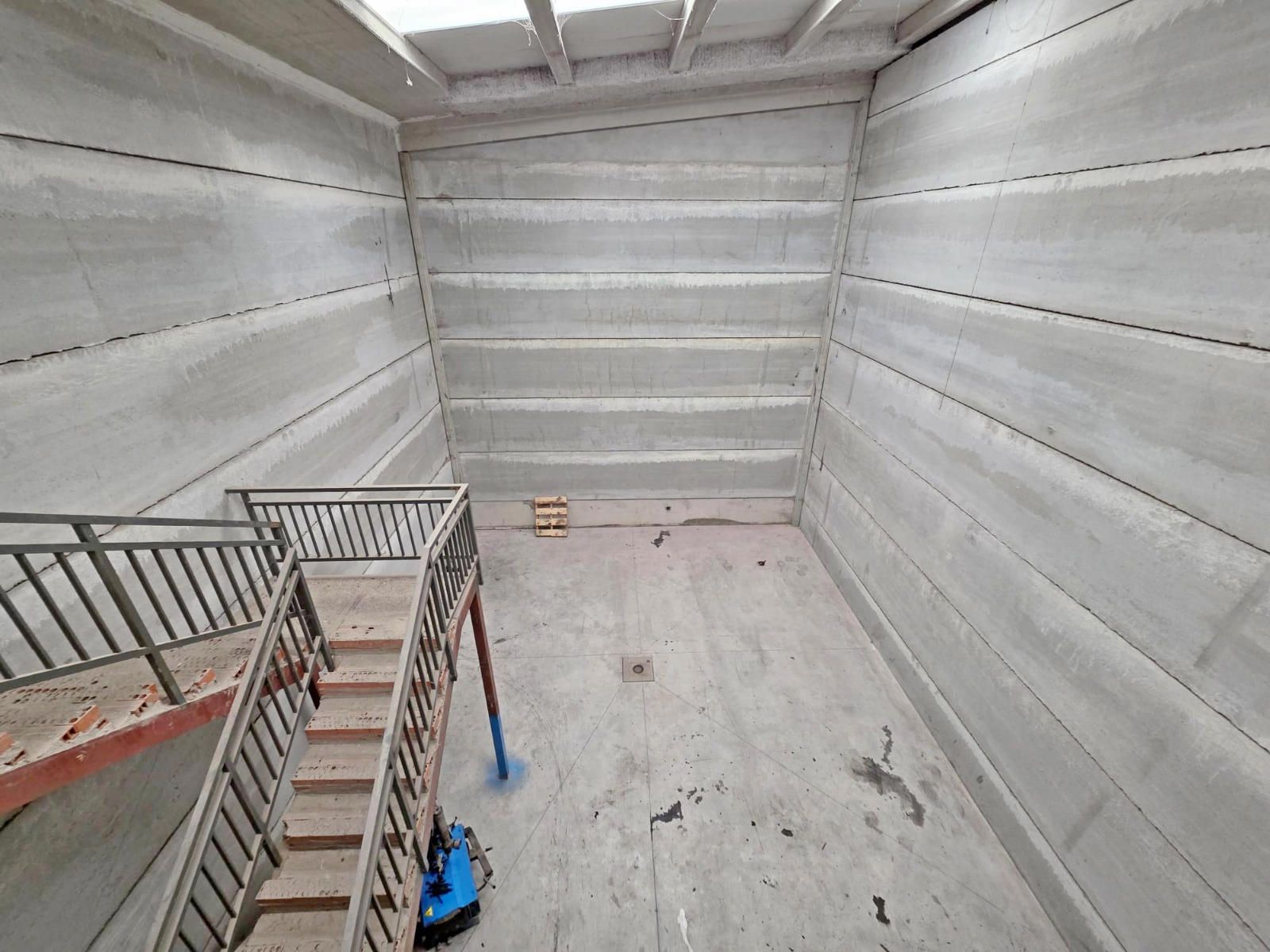 Doblaje - NAVE INDUSTRIAL-COMERCIAL EN GUADALAJARA