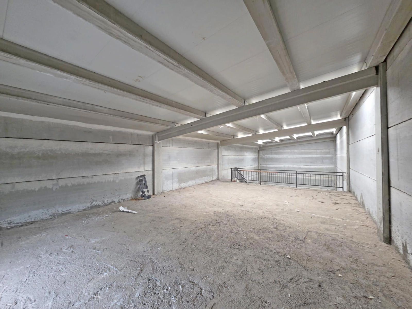 Nave - NAVE INDUSTRIAL-COMERCIAL EN GUADALAJARA