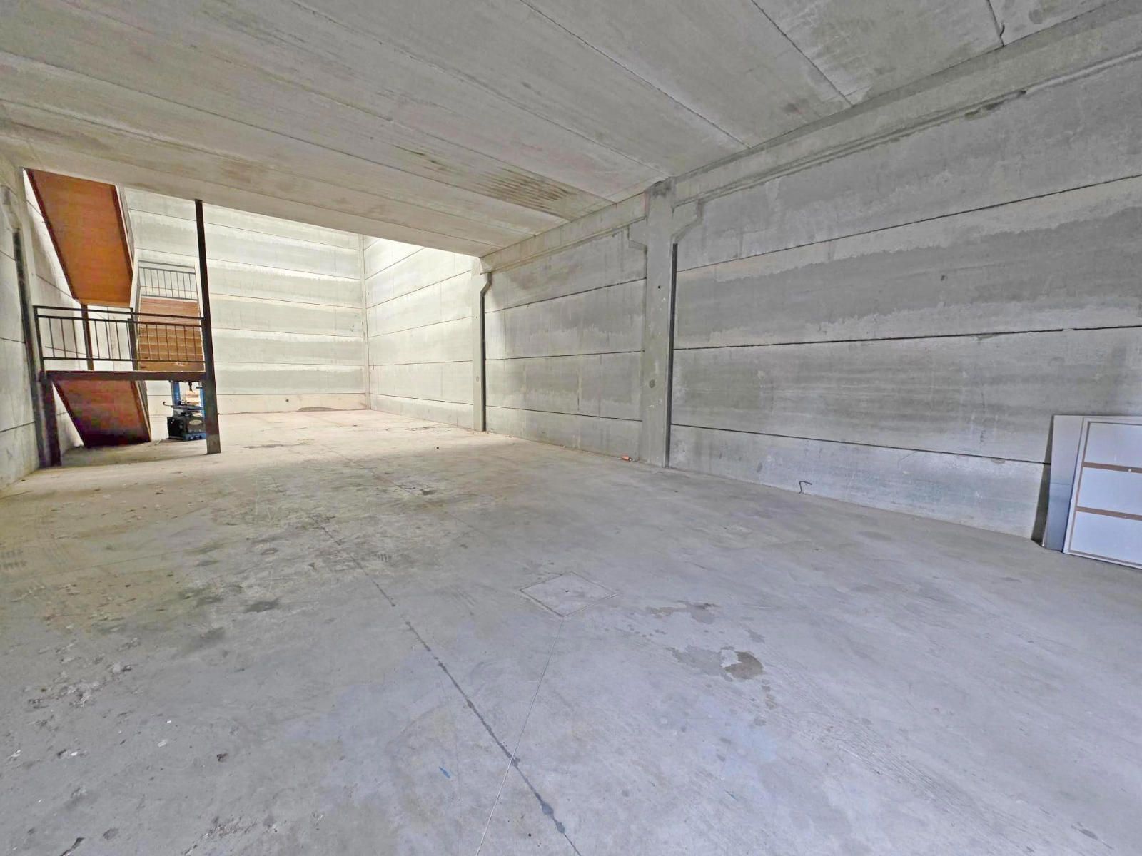 Nave - NAVE INDUSTRIAL-COMERCIAL EN GUADALAJARA