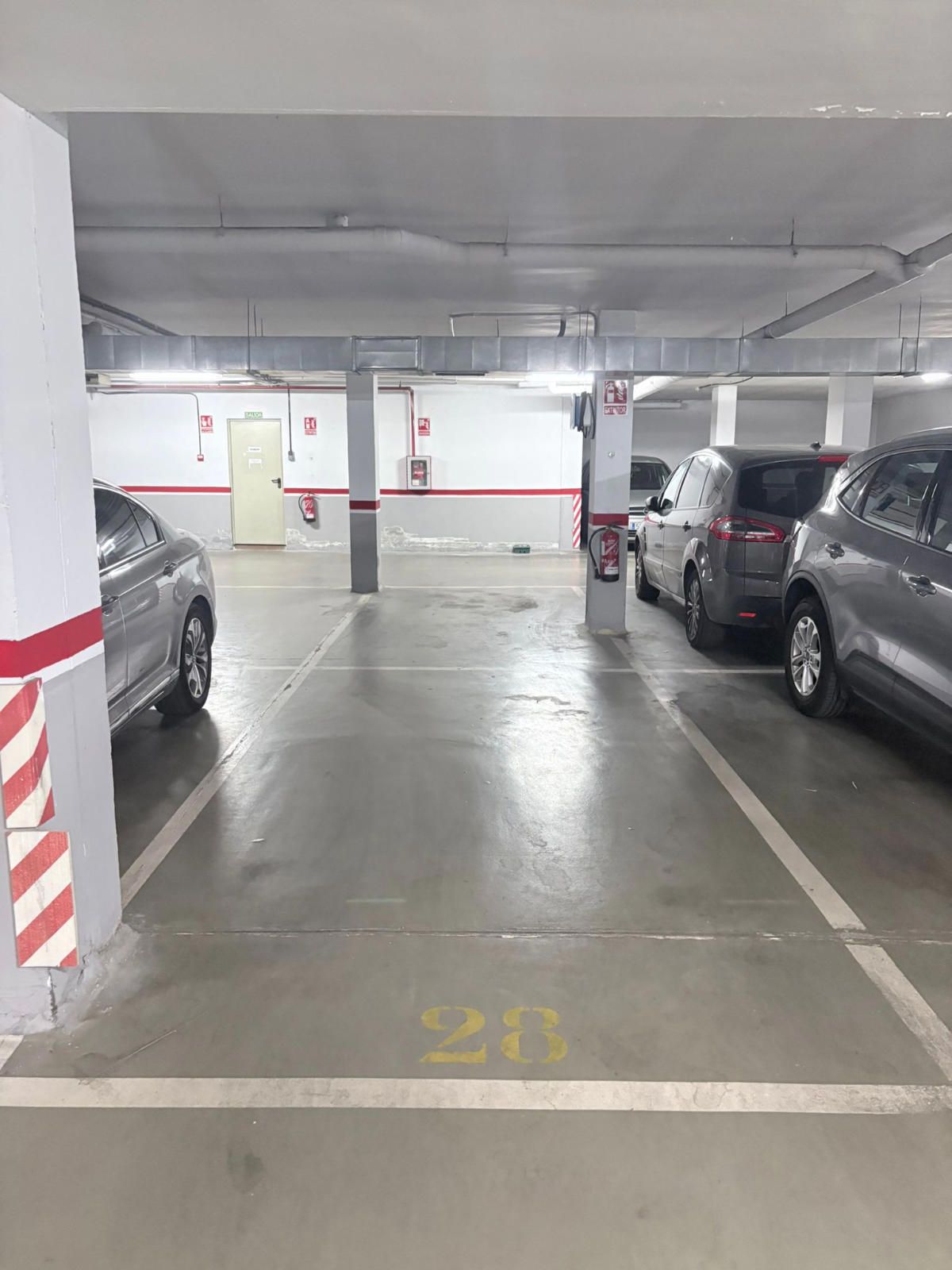 Dúplex en alquiler en el centro de Guadalajara con terraza, 3 dormitorios y plaza de garaje.