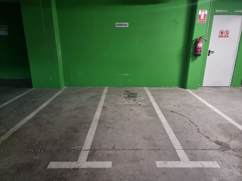 Garaje en venta Guadalajara. Ref: 304068. Bravo & López Inmobiliaria