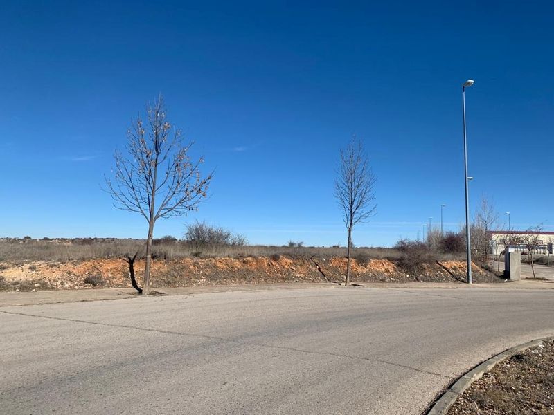 Parcela en venta Sigüenza, Guadalajara. Ref: 30483. Bravo & López Inmobiliaria