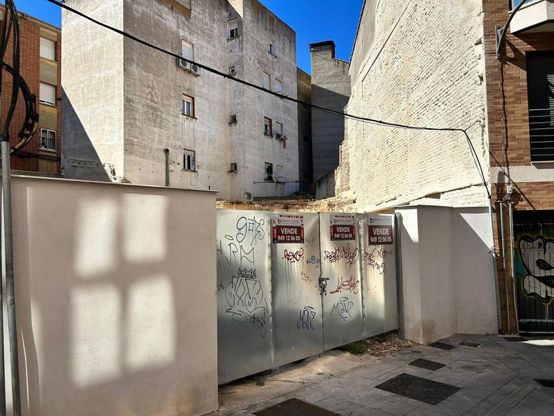 Parcela en venta Guadalajara. Ref: 50050. Bravo & López Inmobiliaria