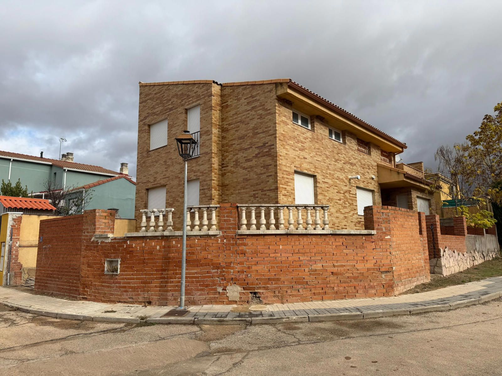 fachada - Chalet en Tórtola de Henares.