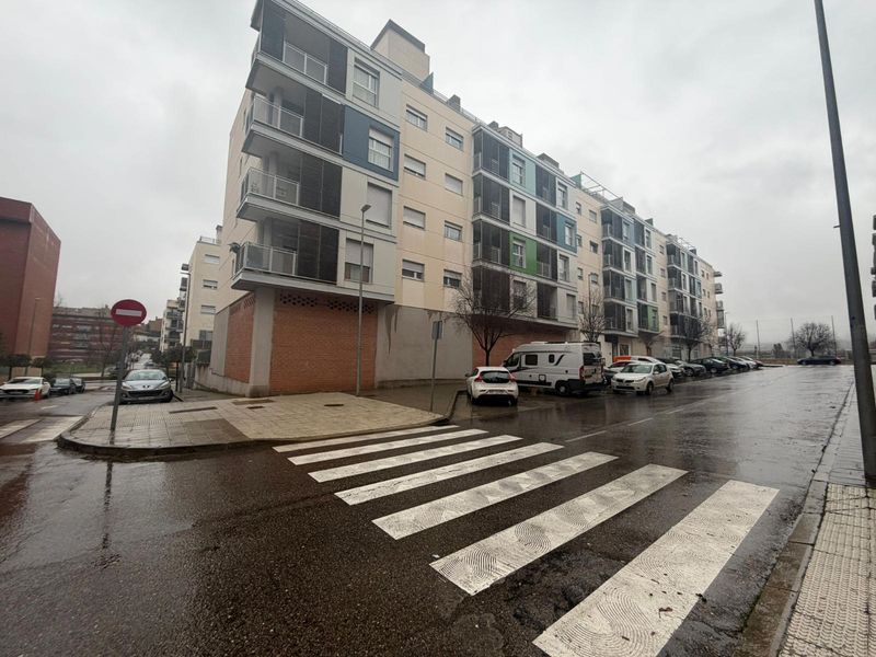 Local Comercial en venta Guadalajara. Ref: 60233. Bravo & López Inmobiliaria