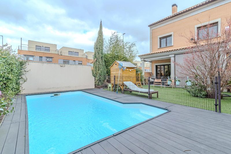 Pareado en venta Guadalajara. Ref: 70098. Bravo & López Inmobiliaria