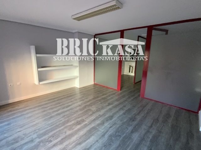 Local Comercial en venta y alquiler Cáceres. Ref: 1180. Brickasa