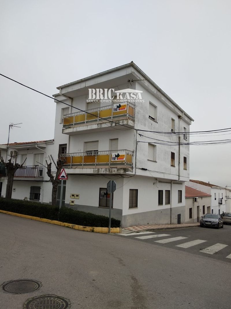 Piso en venta Sierra De Fuentes, Cáceres. Ref: 1270. Brickasa