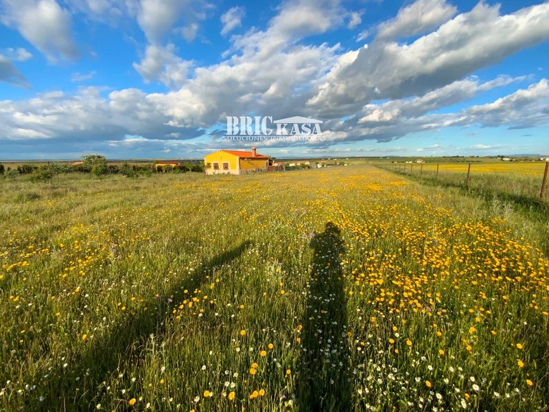 Parcela en venta Sierra De Fuentes, Cáceres. Ref: 1294. Brickasa
