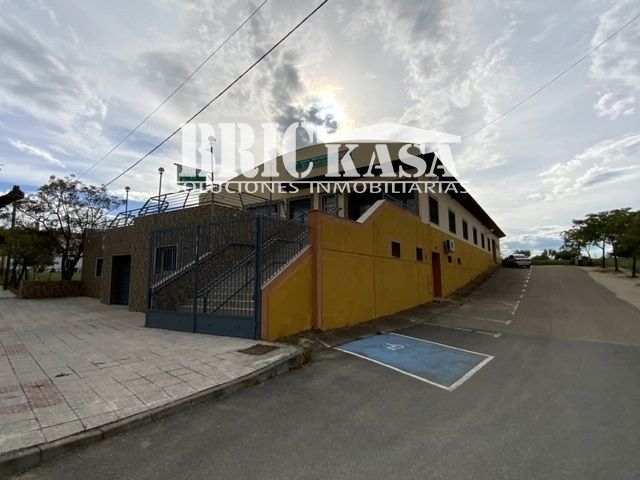 Local Comercial en venta Torrejoncillo, Cáceres. Ref: 1304. Brickasa